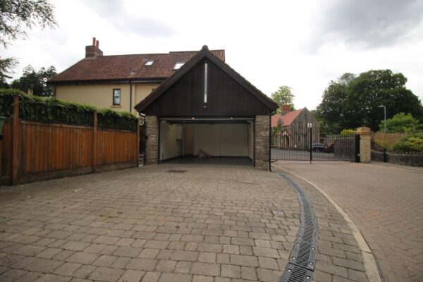 The Granary, High Street, Oakhill
