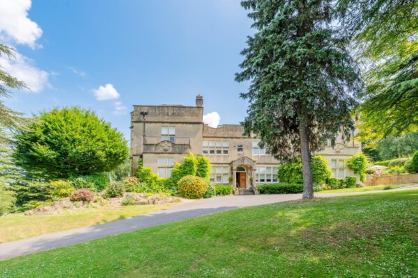 Columbus House, Bath