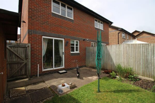 Worsted Close, Trowbridge