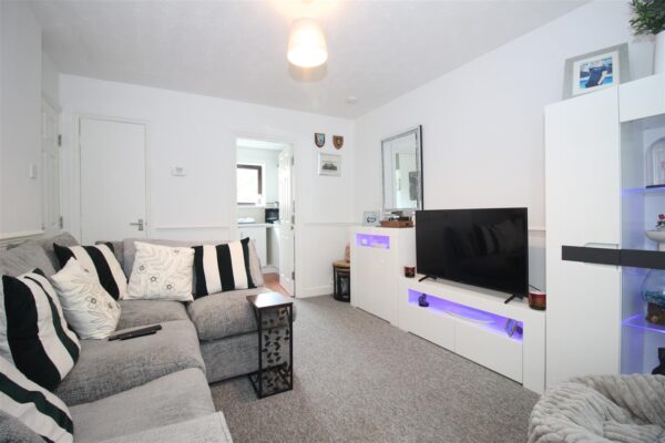 Wheelers Drive, Midsomer Norton