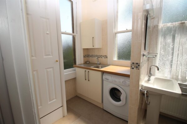 Upper Oldfield Park, Oldfield Park