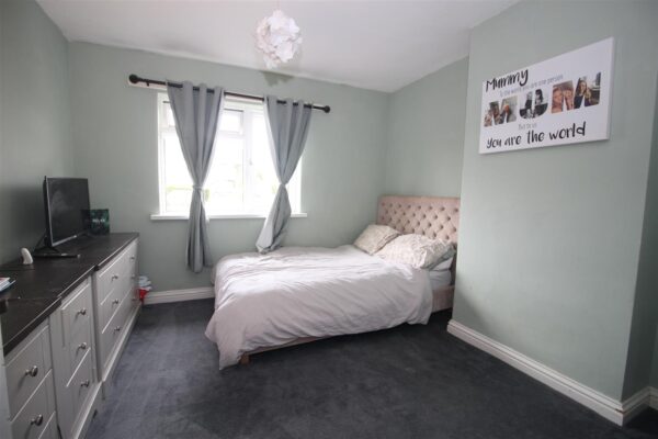 Roundhill Grove, Bath
