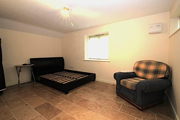 Chapel Plaister, Box