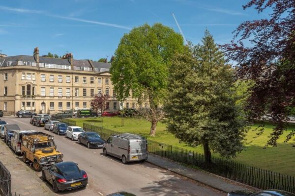 St James's Square, Bath