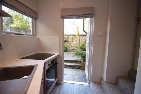 St James's Square, Bath