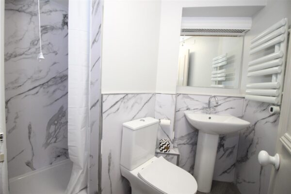 St James's Square, Bath