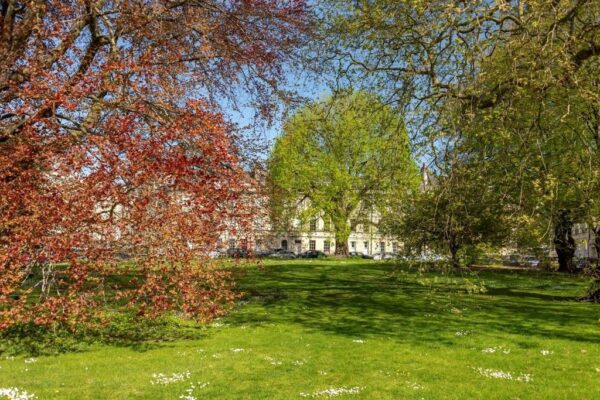 St James's Square, Bath