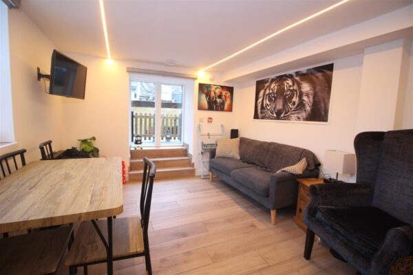 Clarence Street, Bath