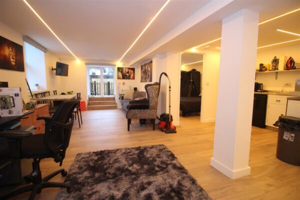 Clarence Street, Bath