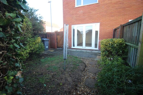 Saxon Drive, Trowbridge