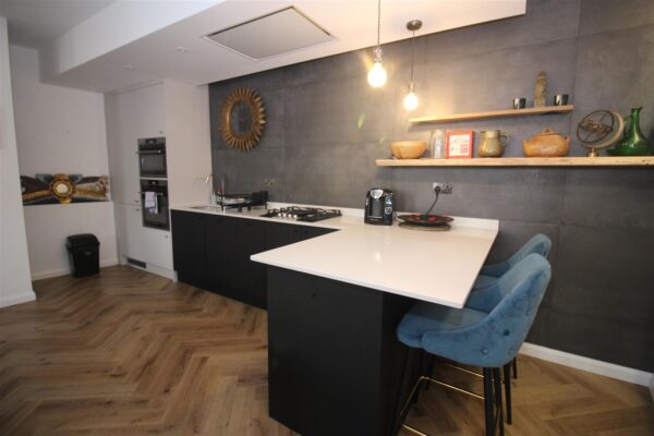 Monmouth Place, City Centre, Bath