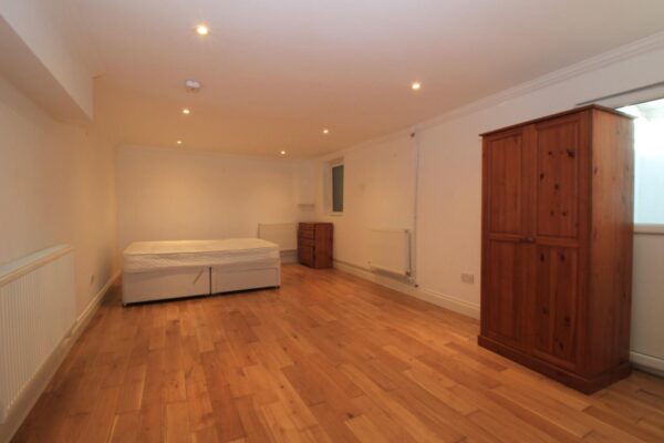 Trafalgar Road, Weston Village, Bath